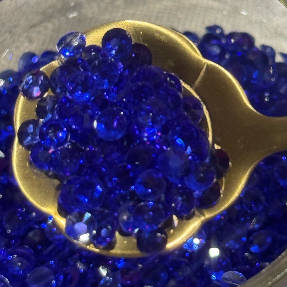 Vibrant Blue flat back glass rhinestone